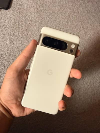 Google Pixel 8 Pro