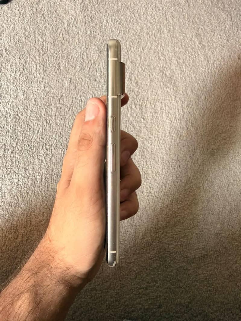 Google Pixel 8 Pro 3