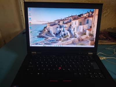 Lenovo Thinkpad  4 gd 320 gb i5 2nd gen