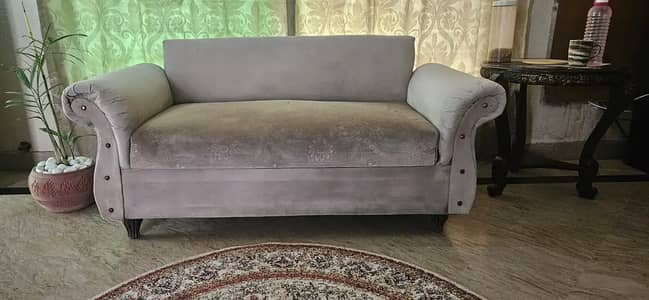 3 Seater Seti Sofa | Very Comfortable | 10/10 condition