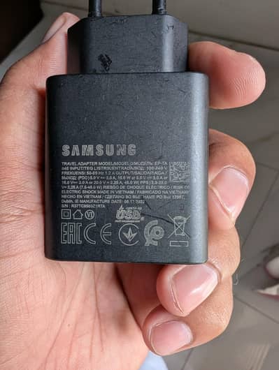 samsung 45W orignal charger.