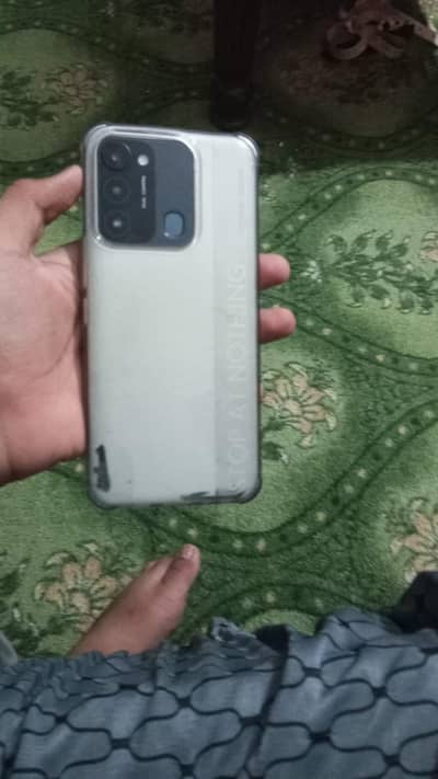 Tecno Spark 8C