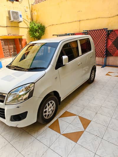 Suzuki Wagon R VXL AGS 2022