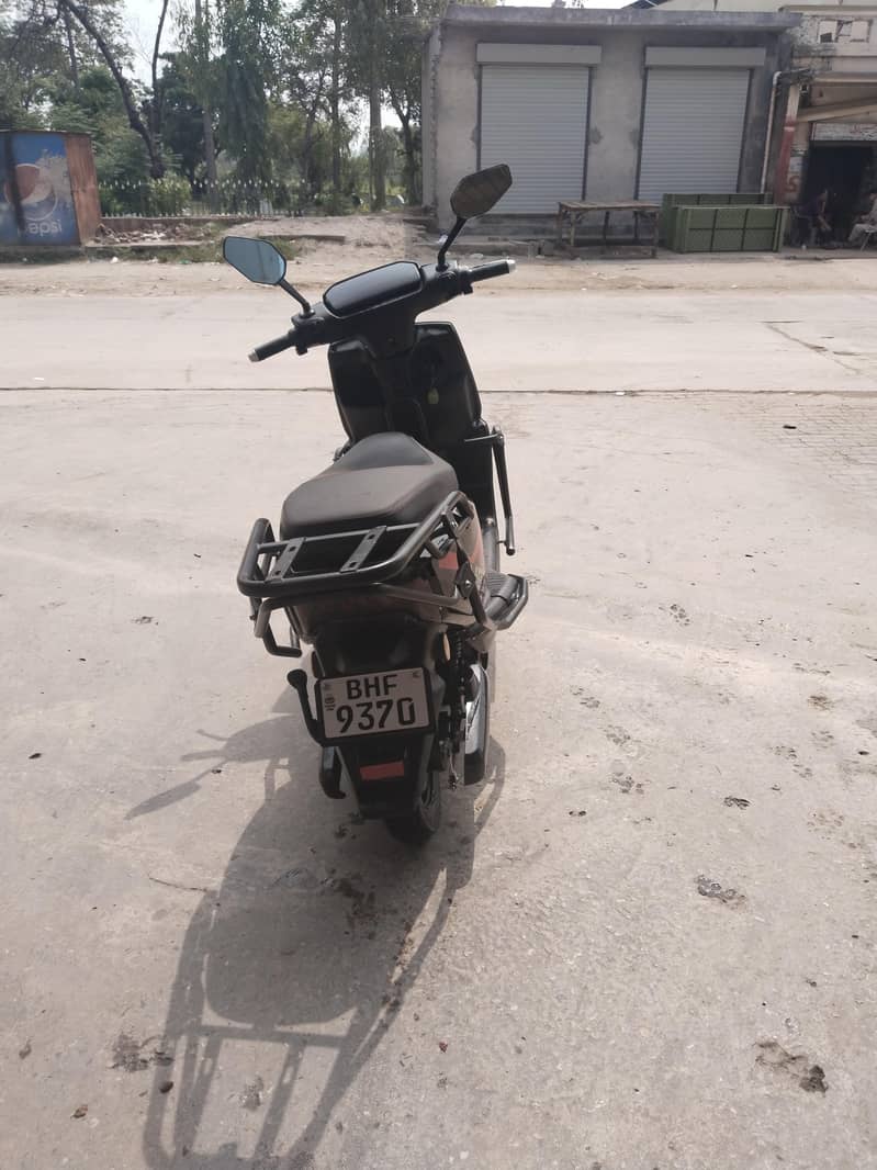 motorcycle Electric 3
