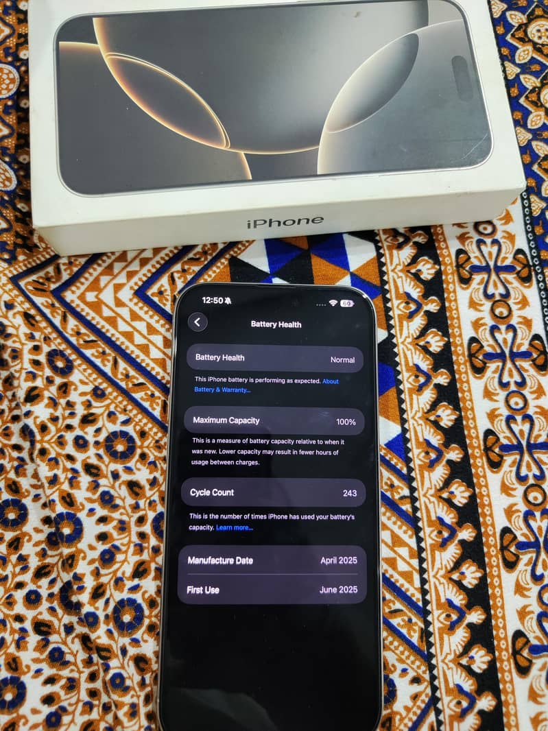 Apple iPhone 16 Pro Max 6