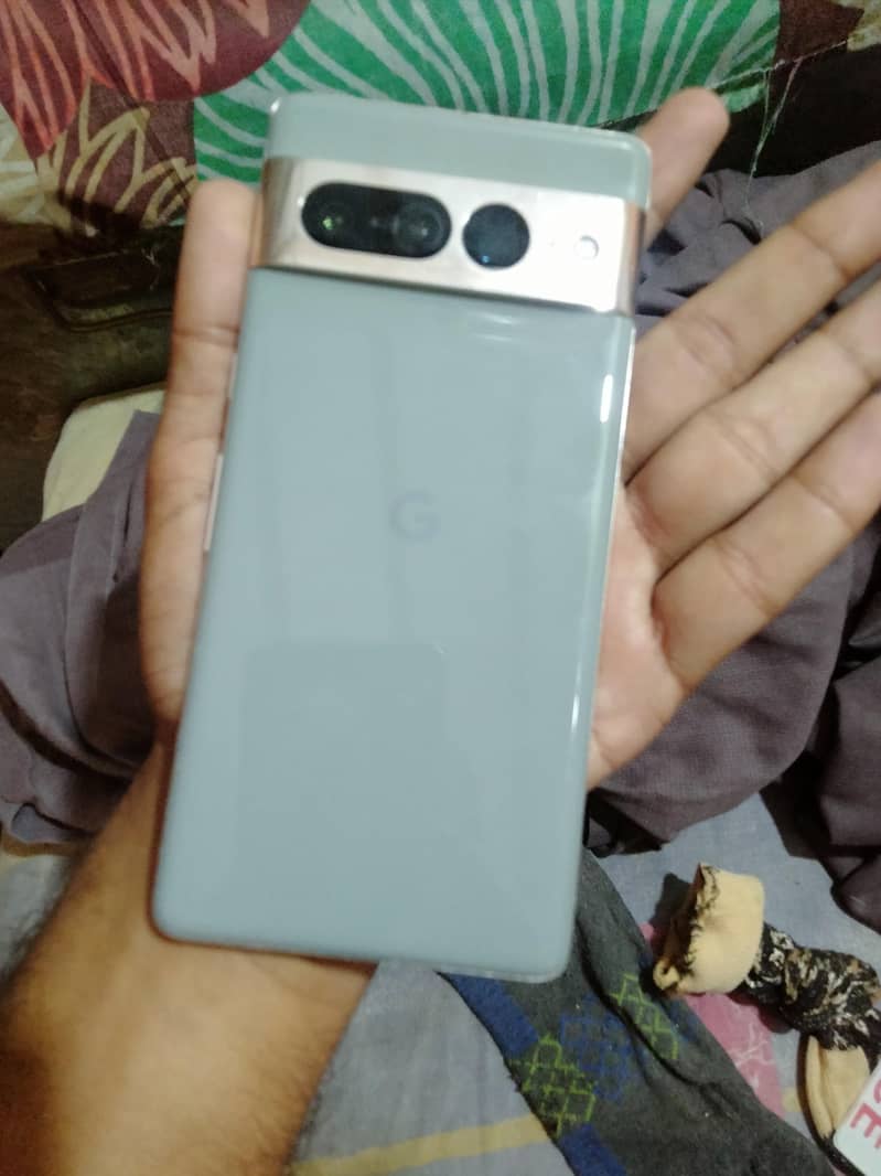 Google Pixel 7 Pro 0