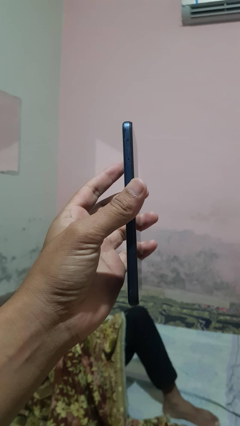 Tecno Spark Go 2
