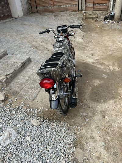Honda cg 125 2025 model 500 km used just like new