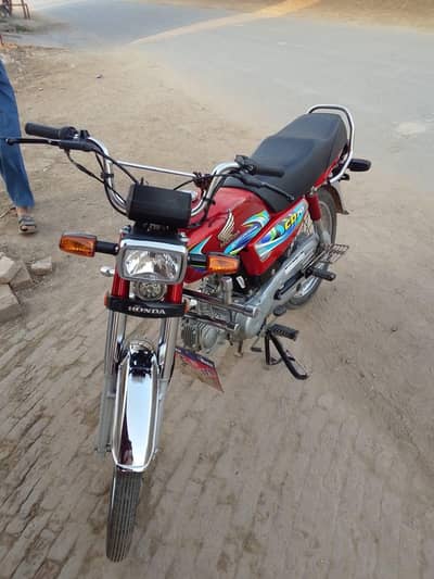 Honda cd 70 For Sale open letter number plate Not installed fresh cond