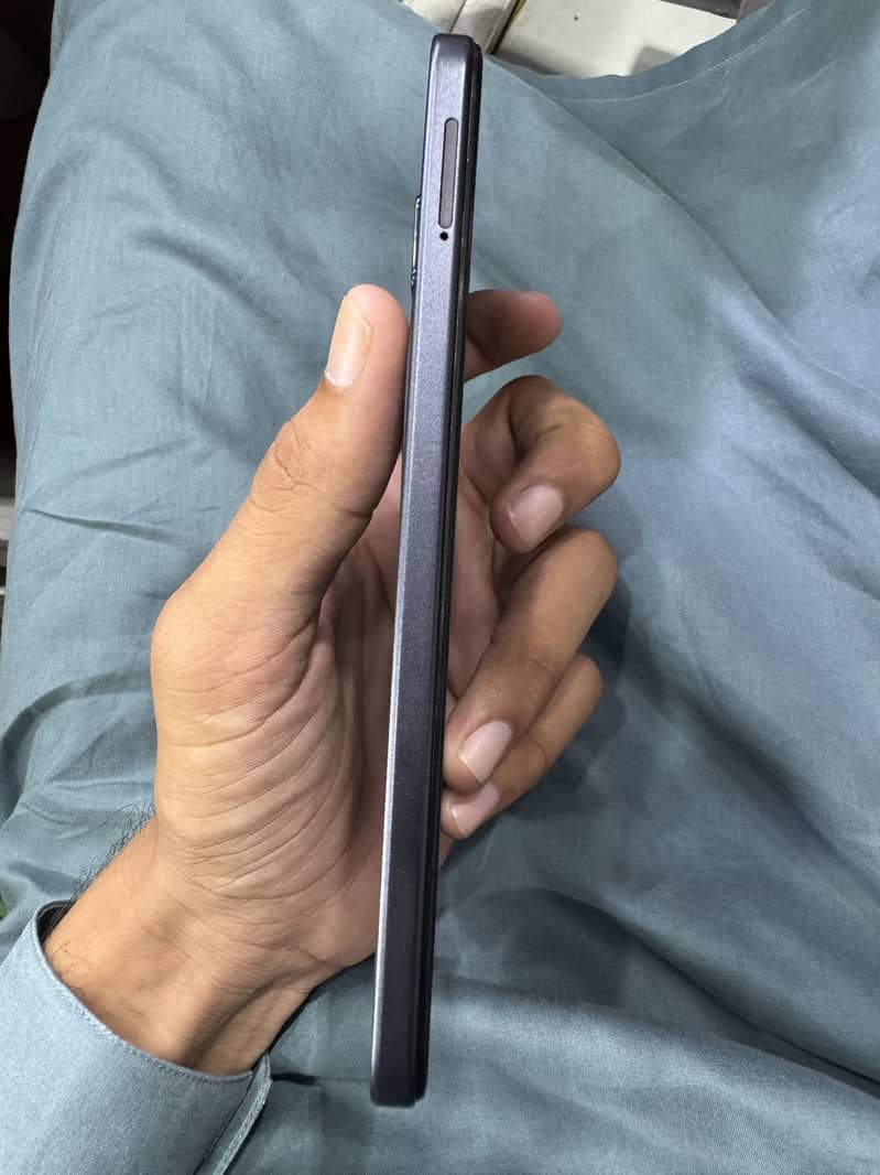 Infinix Hot 50i 4