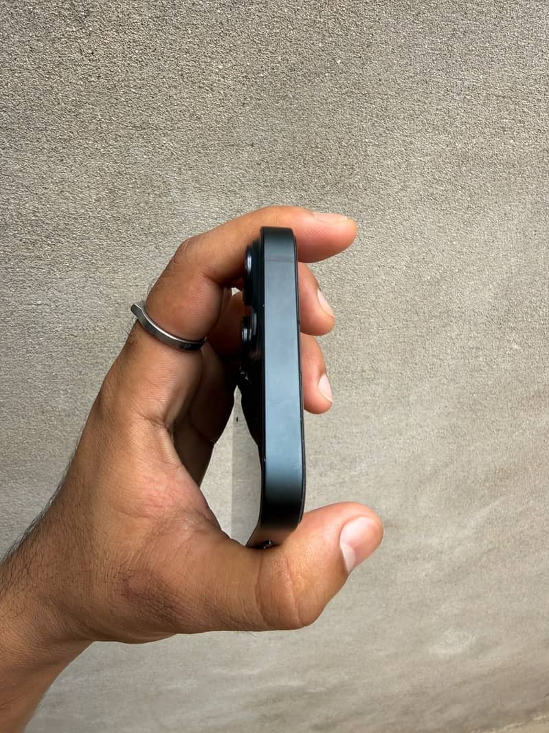 Apple iPhone 14 2