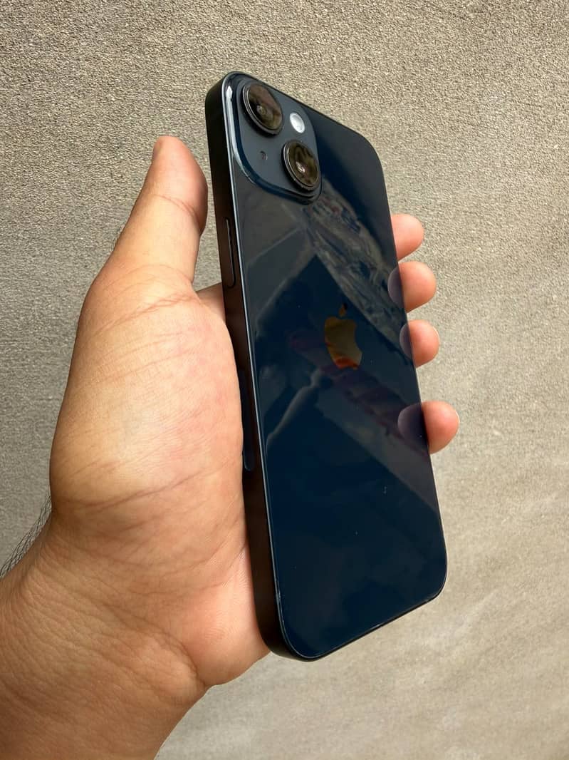 Apple iPhone 14 5
