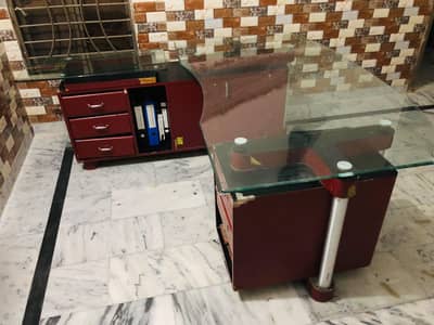 Office table