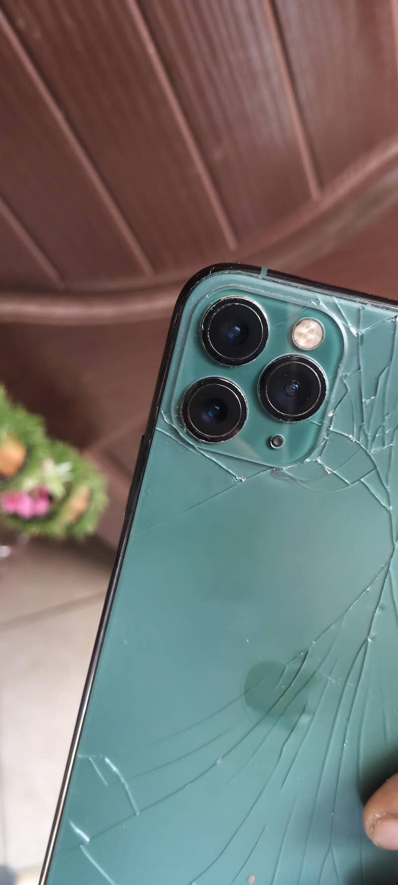 Apple iPhone 11 Pro Max 9