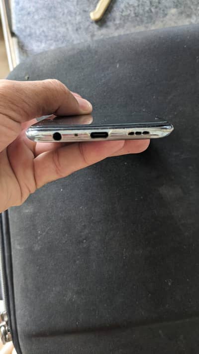 OPPO F17 Pro