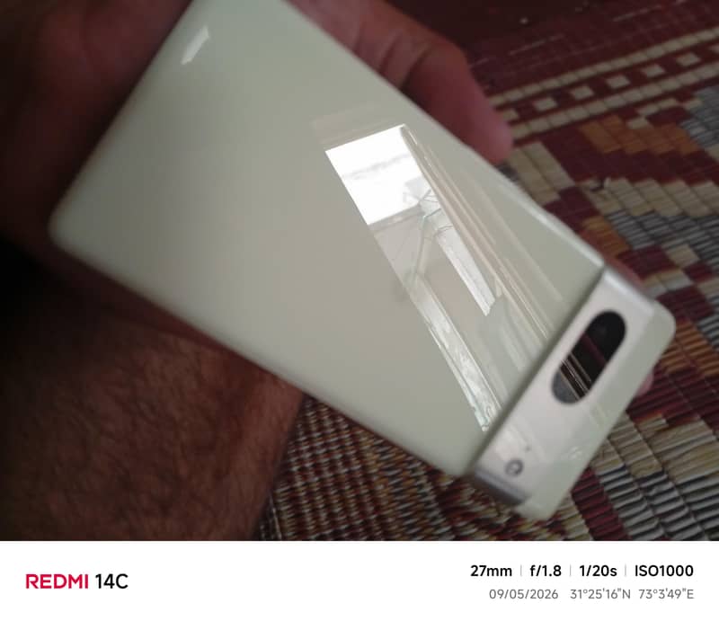 Google Pixel 7 3