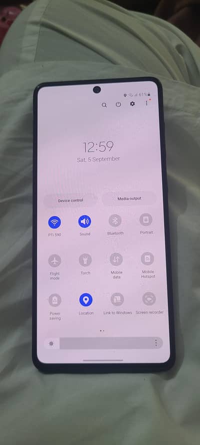Samsung Mobile A71