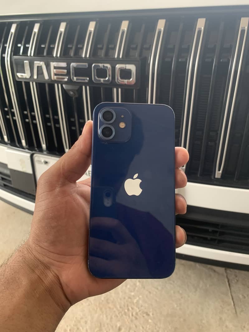 iPhone 12 1