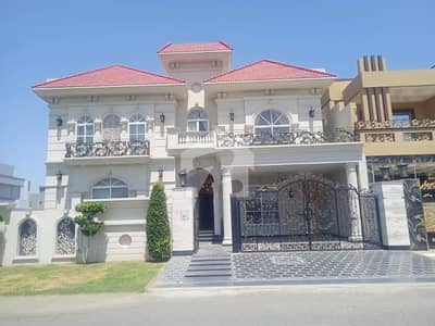 Luxury 20 Marla House for Sale in Prime Location In Garden Town Phase 3