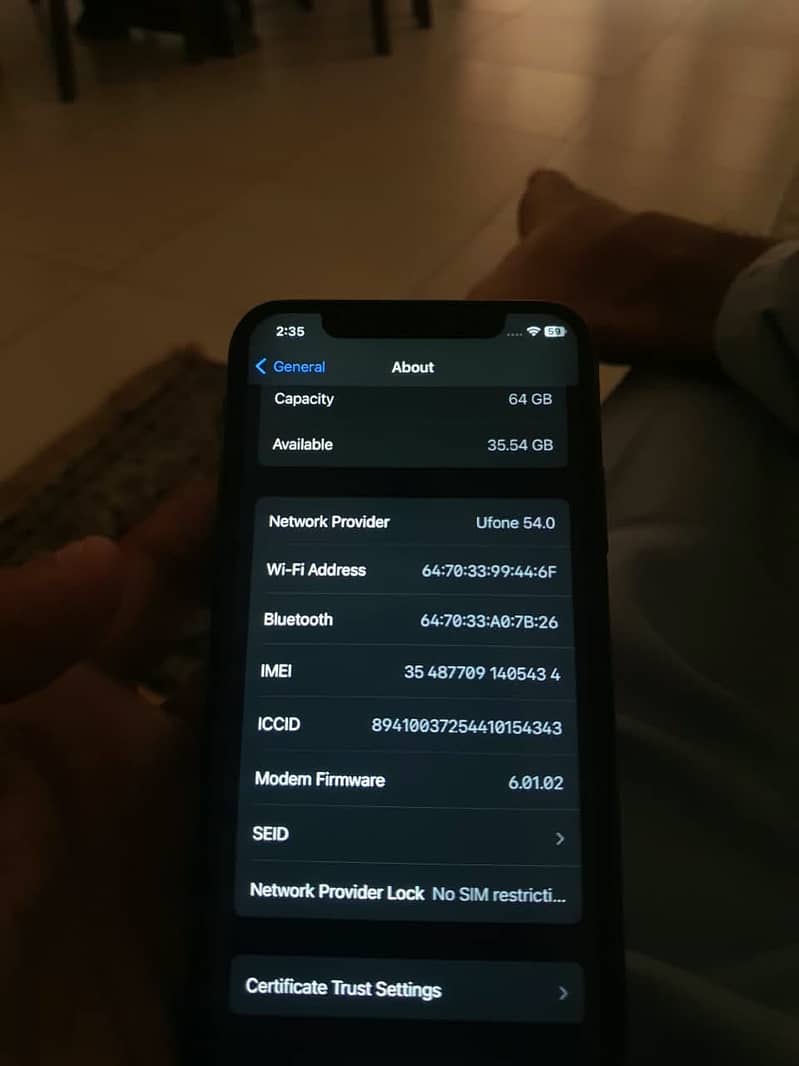 Apple iPhone X 3