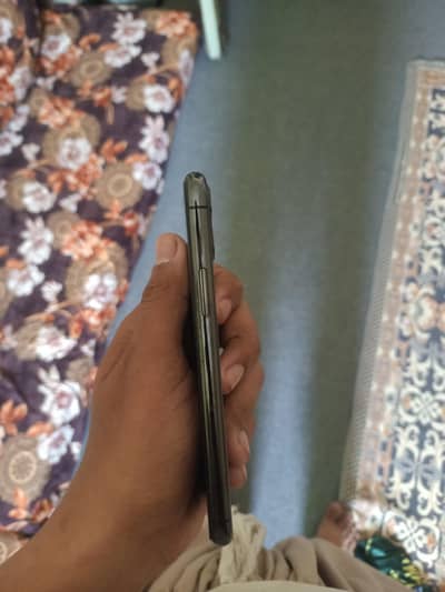 Apple iPhone 11 Pro