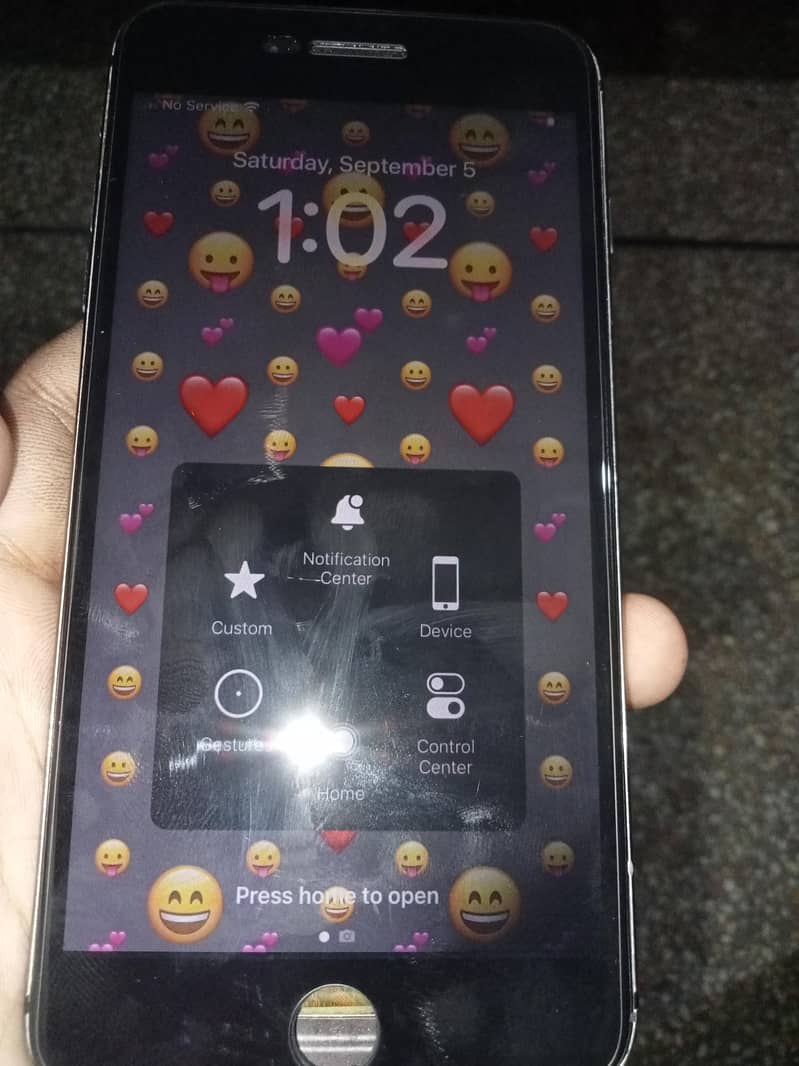 Apple iPhone 8 Plus 3