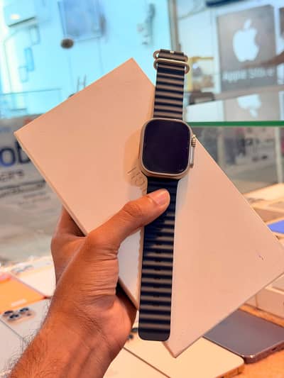 Apple Watch Ultra 1 90% health