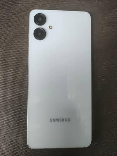 Samsung Mobile A06