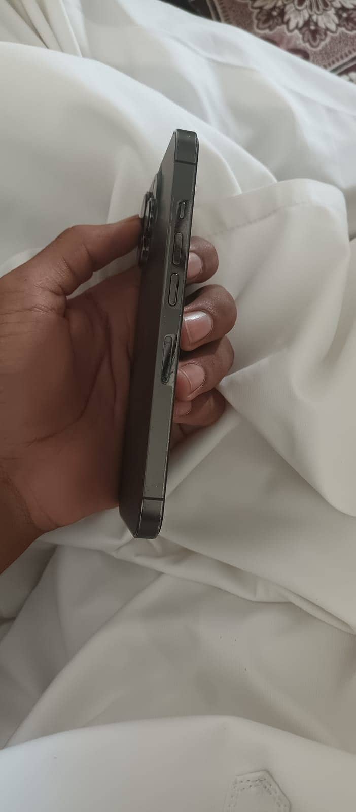 Apple iPhone 13 Pro 3