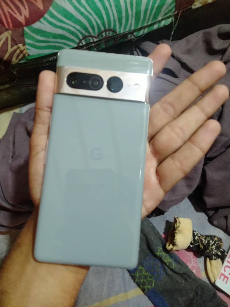 Google Pixel 7 Pro 4