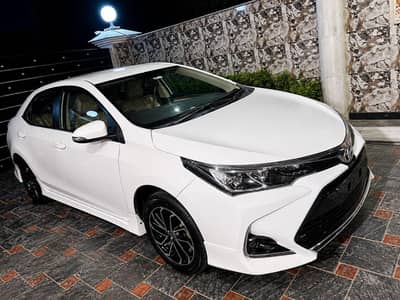 Toyota Corolla Altis 2025