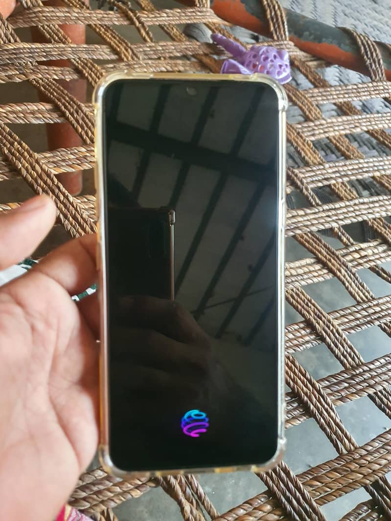 LG V60 0