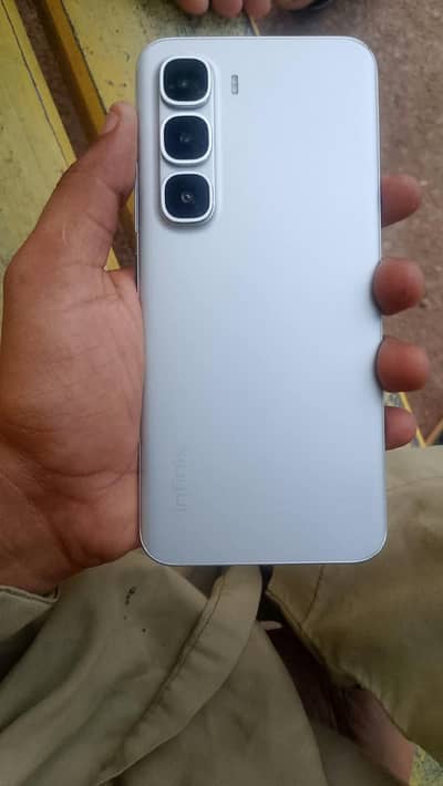 Infinix hot 60 Pro plus