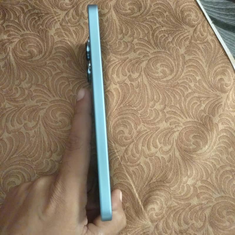 Xiaomi Redmi Note 13 4