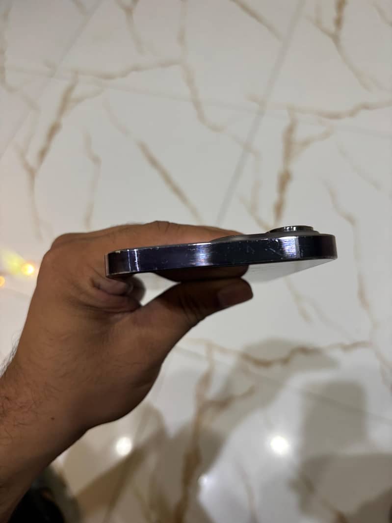 iPhone 14 Pro Max 3