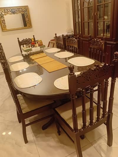 شیشم ki لکڑی ka table with 8 chairs