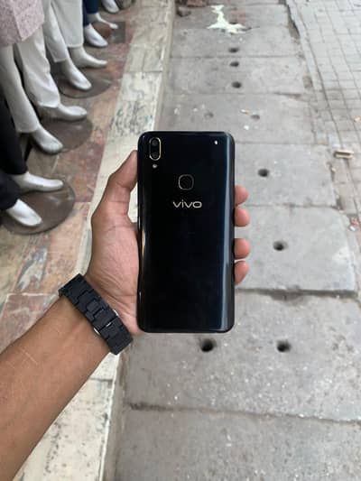 vivo y85a singal SIM 4 64gb urgent sale price fix serious buyer