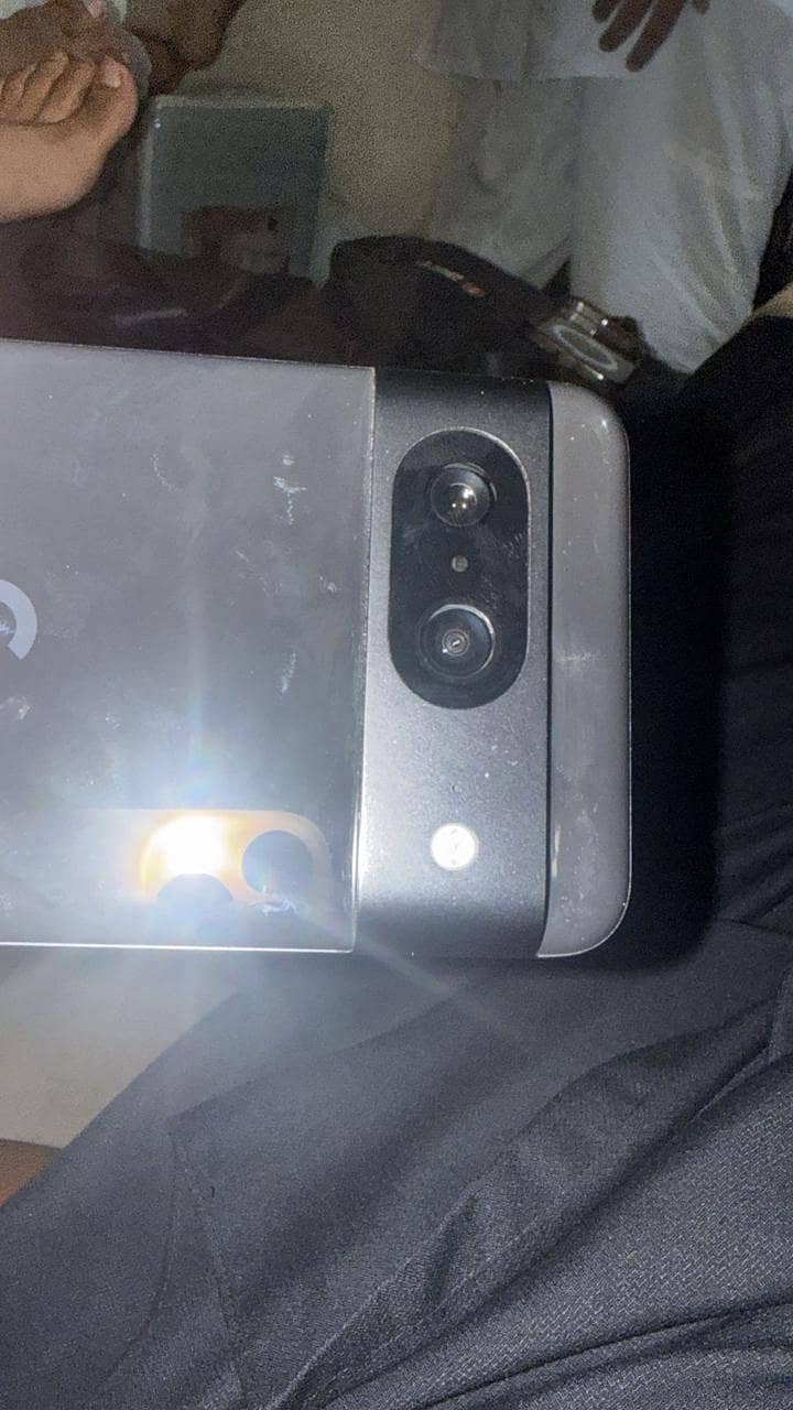 Google Pixel 8 1