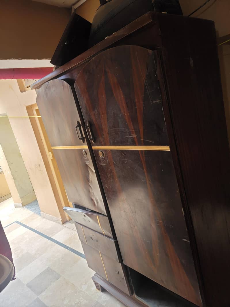 cupboard 0