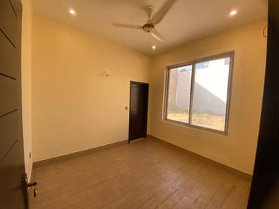 2 Bed DD Lounge For Sale Main 100 Feet Road