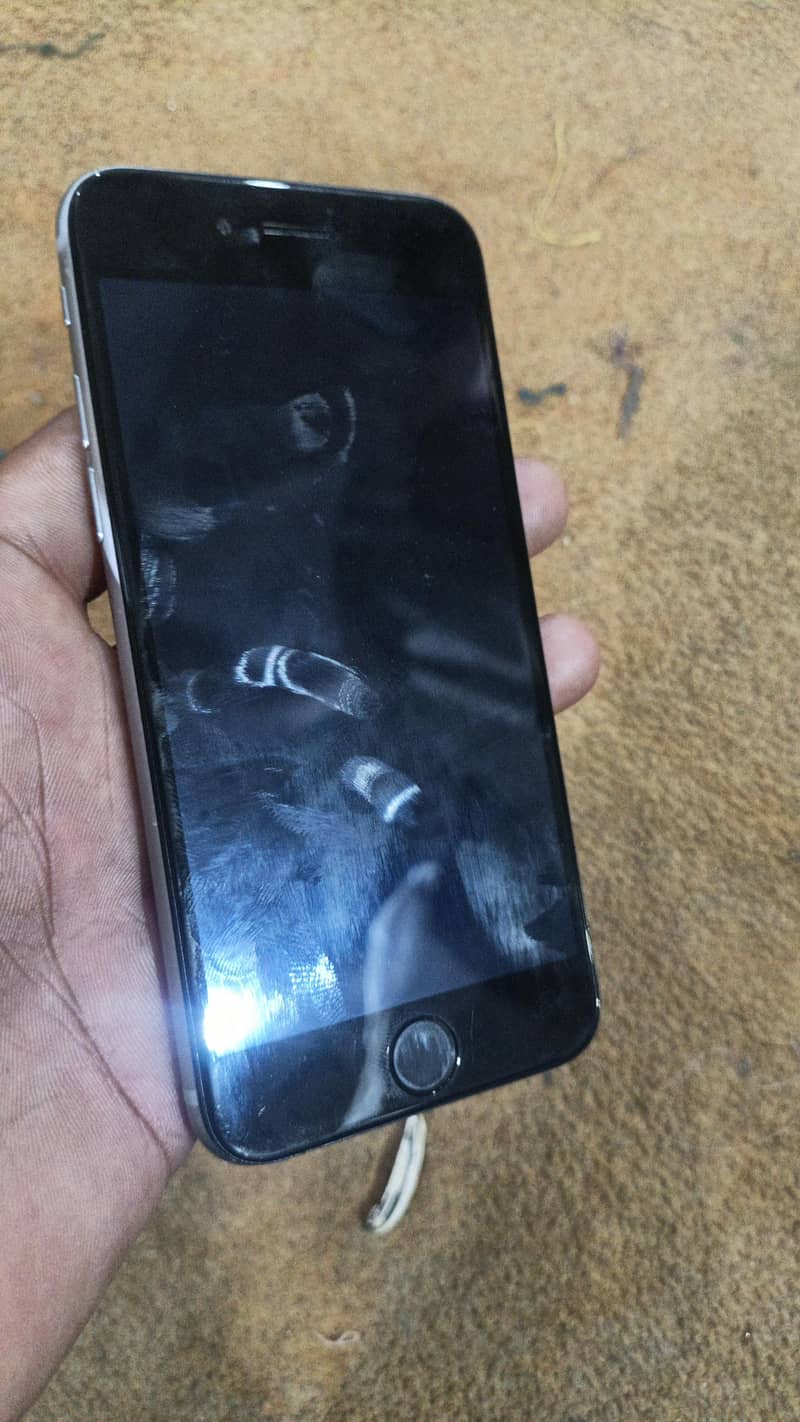 Apple iPhone 6 1