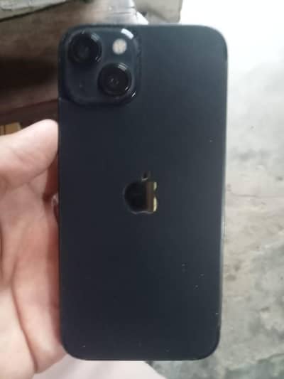Apple iPhone 13