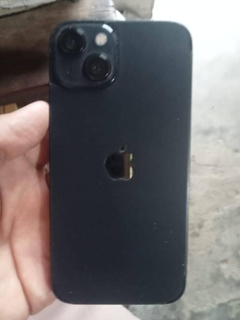 Apple iPhone 13 0