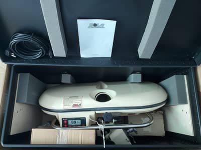 BOLA Cricket bowling machine