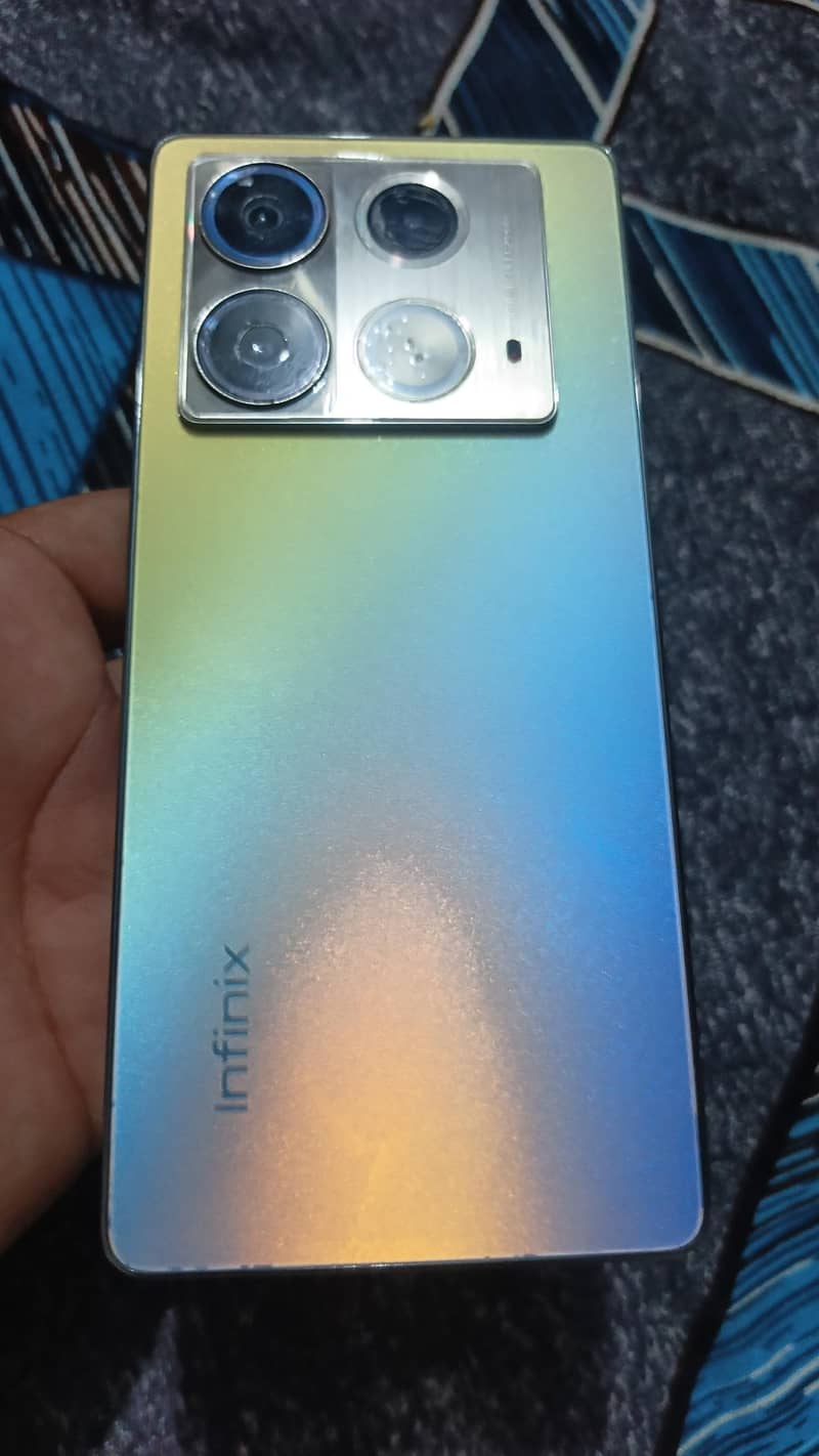 Infinix Note 40 2