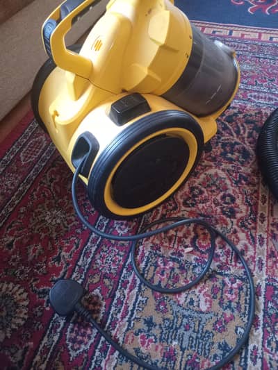 Karchar VC 3 Plus 1100 W