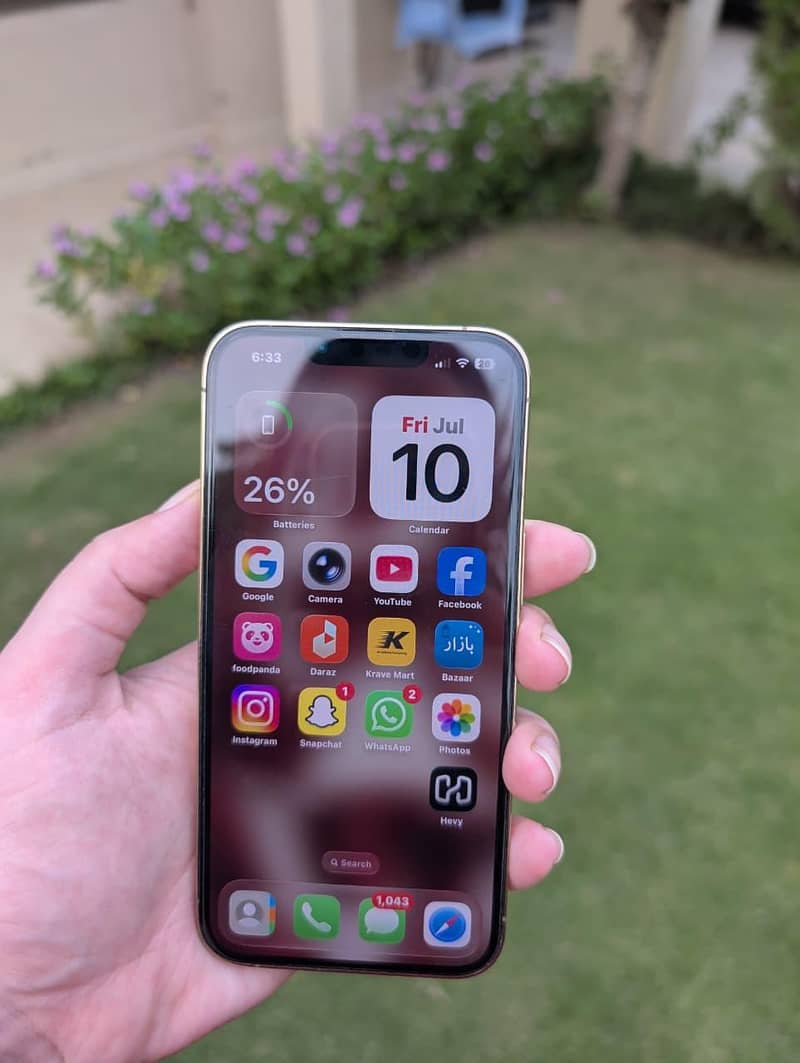 Apple iPhone 13 Pro 4
