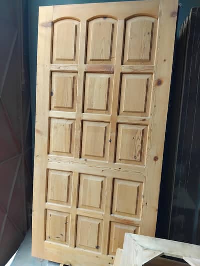 wood door diyar