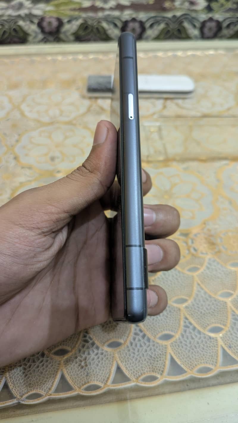 Google Pixel 7a 4