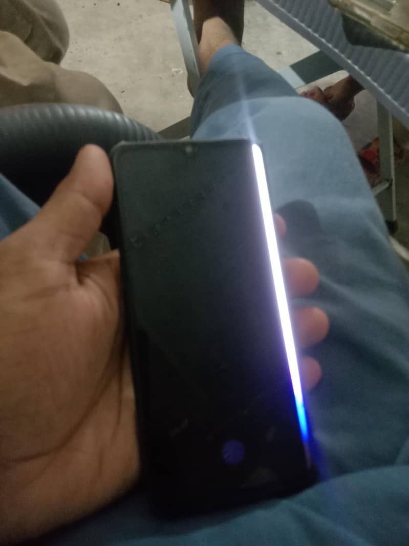 Vivo V21e 1